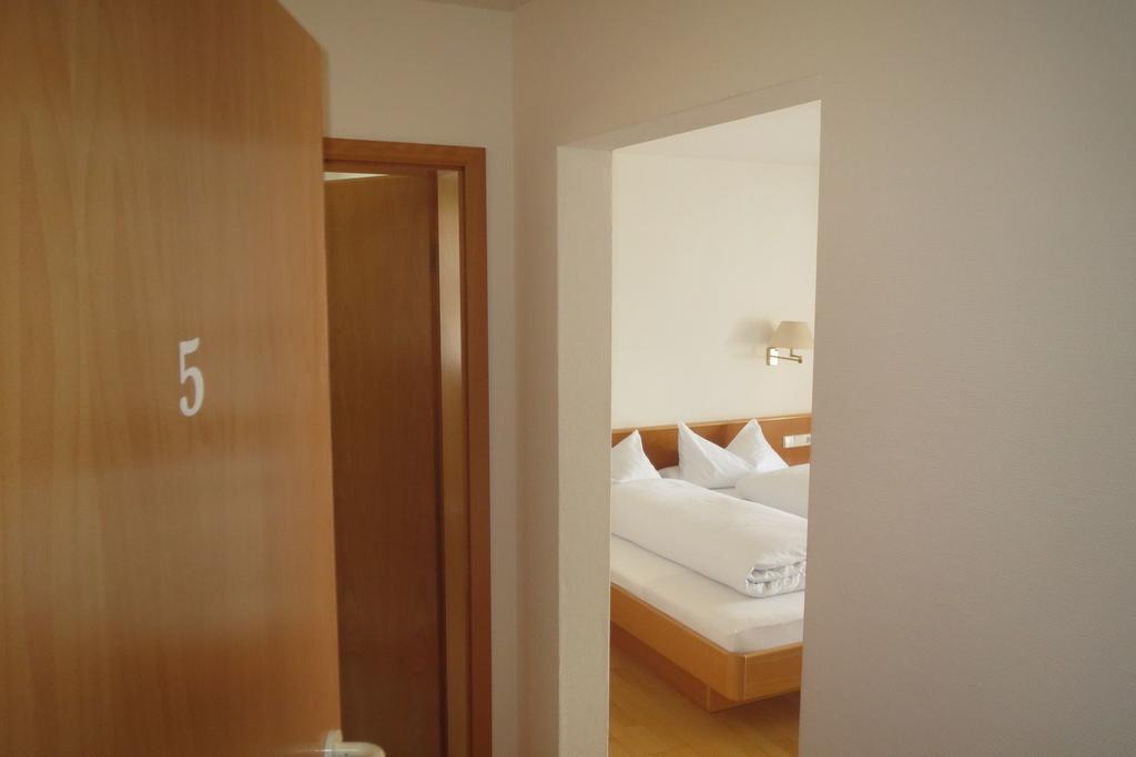 Gaestehaus Frohe Aussicht เครสส์บรอนน์ อัม โบเดนเซ ภายนอก รูปภาพ